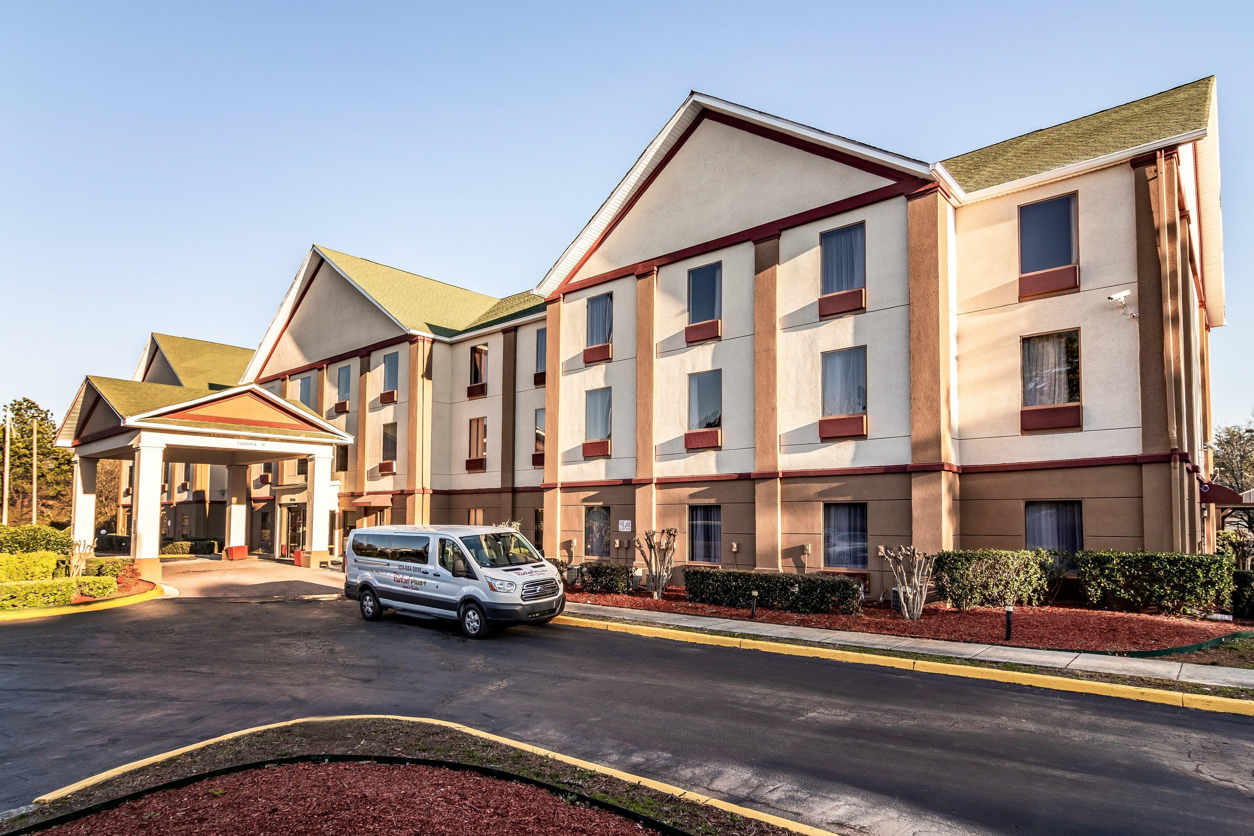 Red Roof Plus+ & Suites Atlanta Airport South Ngoại thất bức ảnh